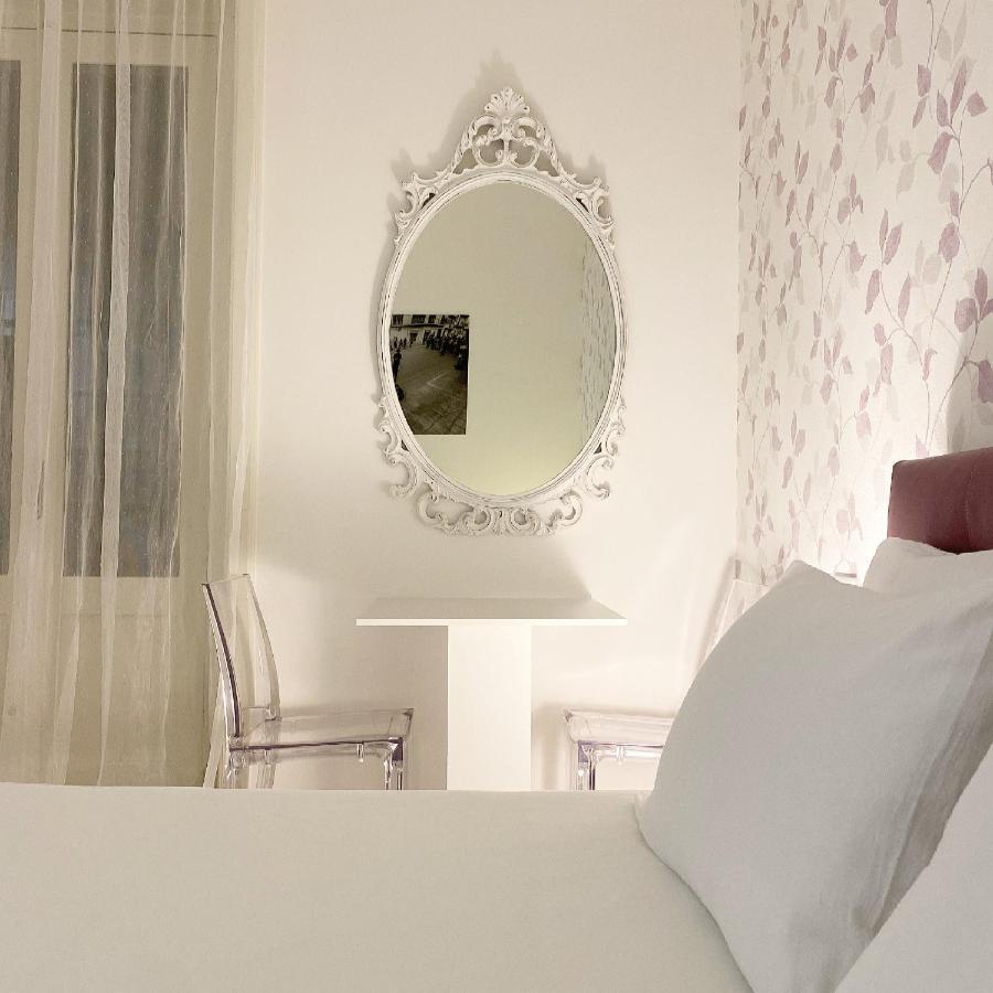 Tre Santi Bed & Breakfast Lecce Exterior photo