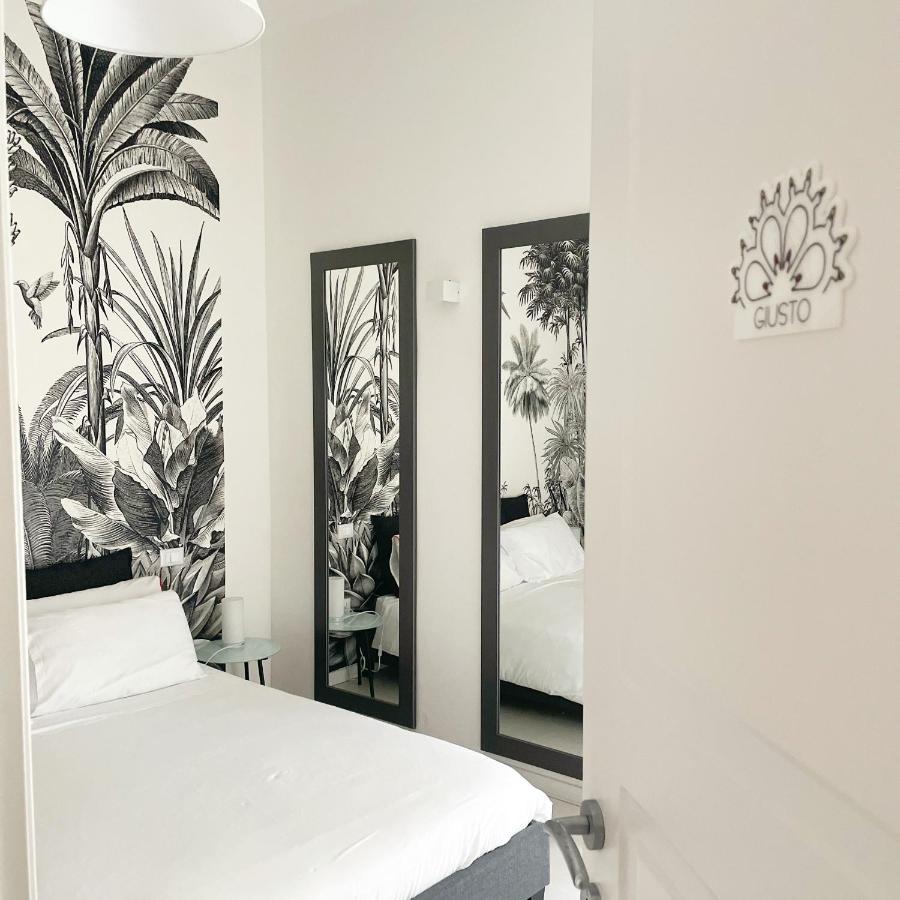 Tre Santi Bed & Breakfast Lecce Exterior photo