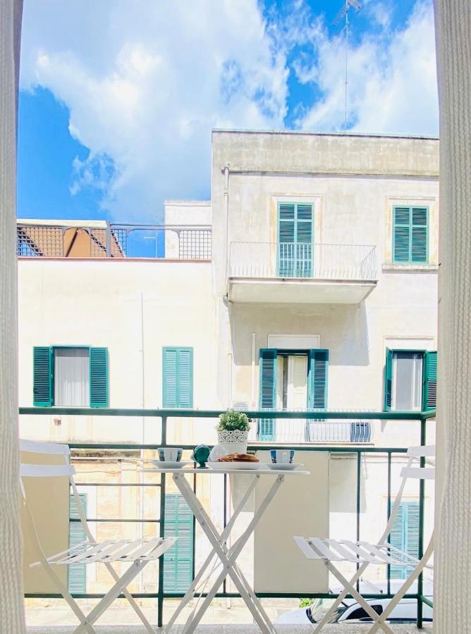 Tre Santi Bed & Breakfast Lecce Exterior photo
